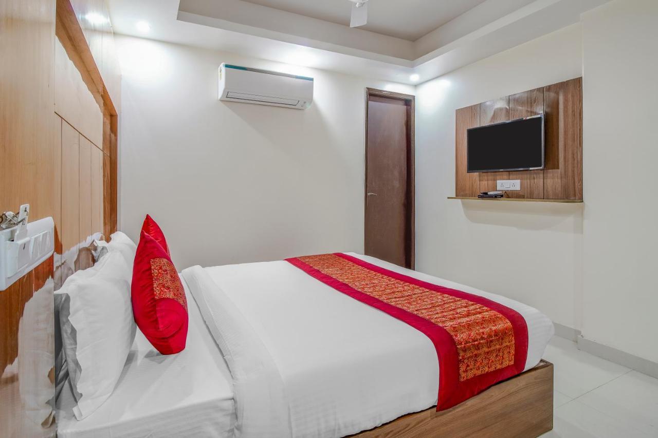 Hotel Classic Paradise นิวเดลี ภายนอก รูปภาพ